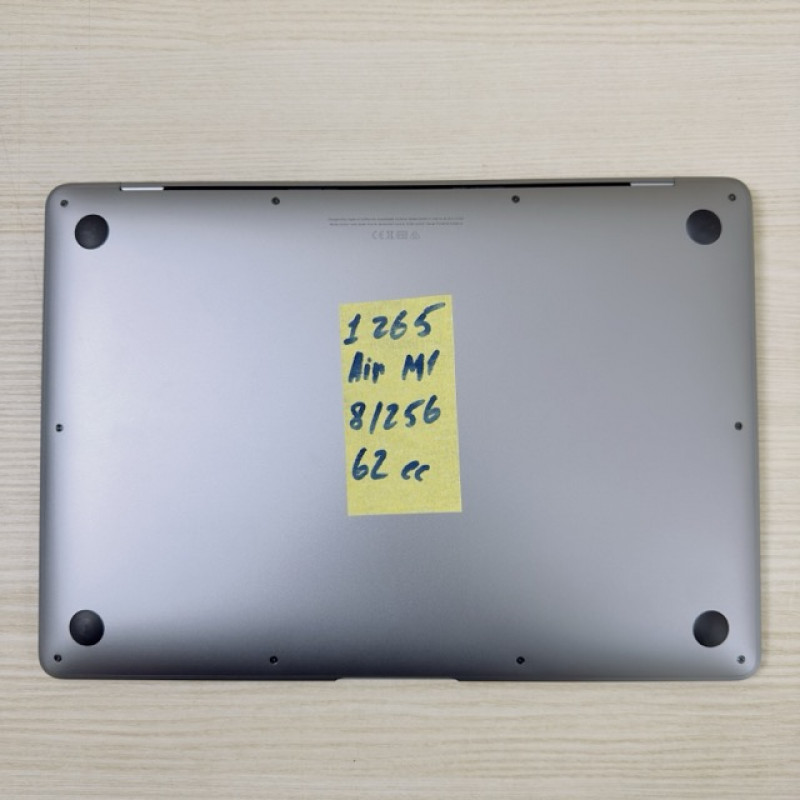 MacBook Air 2020 Space  M1 8/256